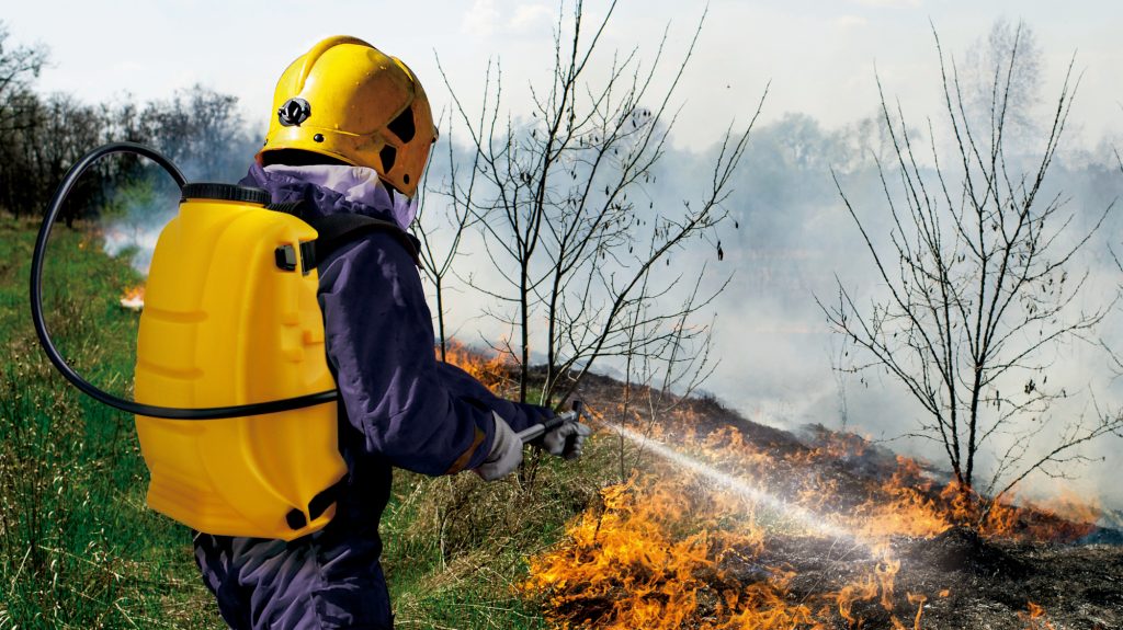 Sekureco Mochila Extintor Forestal 17 Litros Homologada X Kit